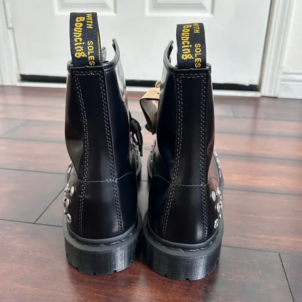 NIB Dr. Martens Studded Buttero Leather Studded Combat Boots Mens 12 Goth Grunge